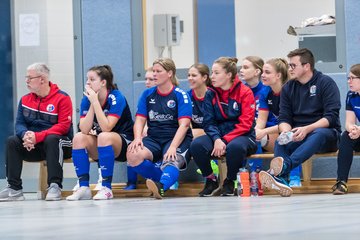 Bild 20 - F Loewinnen Hallen Cup